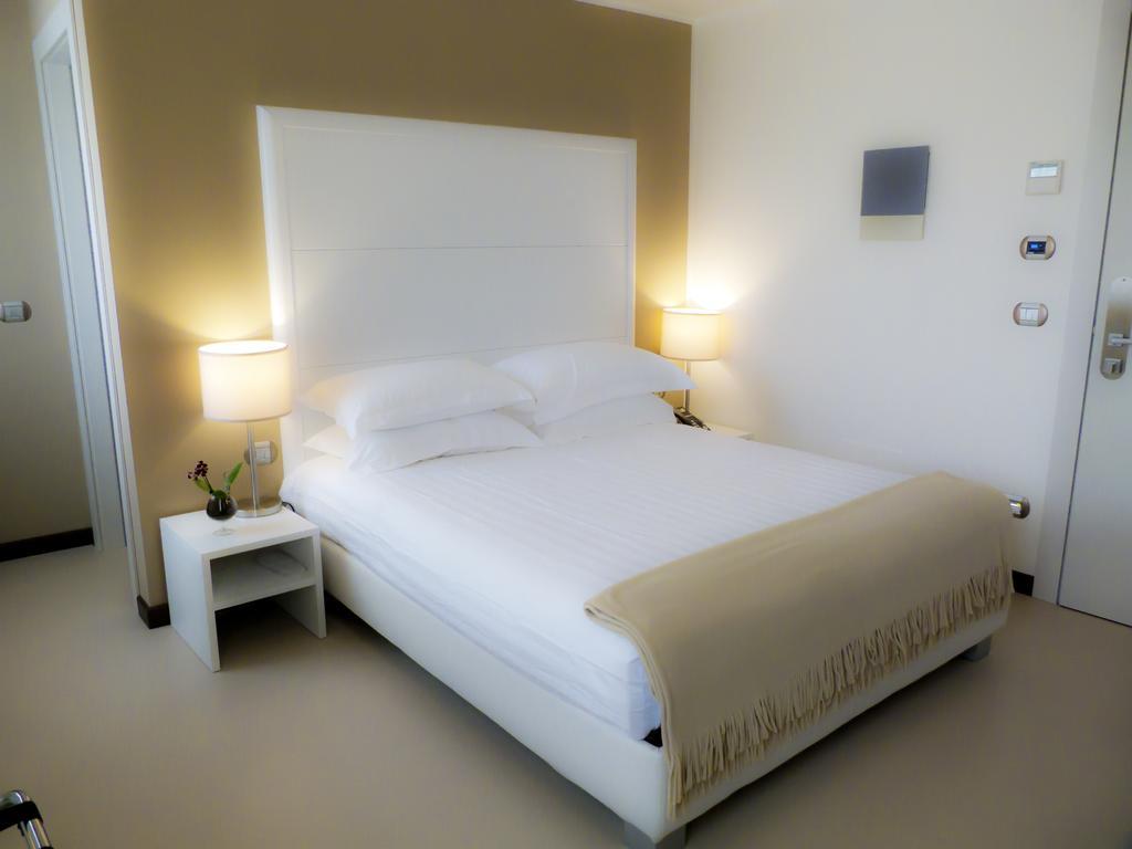 Albergo Del Sole Tarento Habitación foto